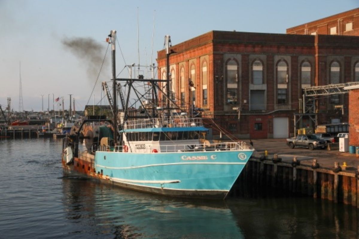 Canastra Fishing Co. Cassie boat
