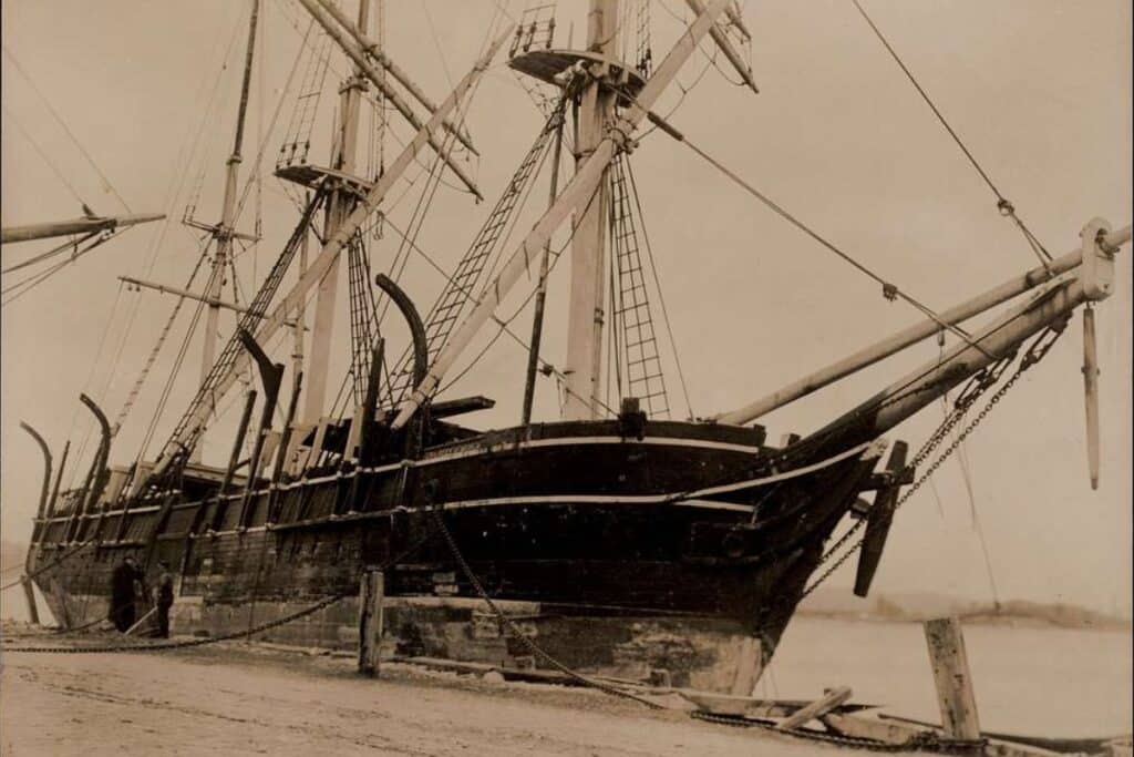 Whaling ship New Bedford