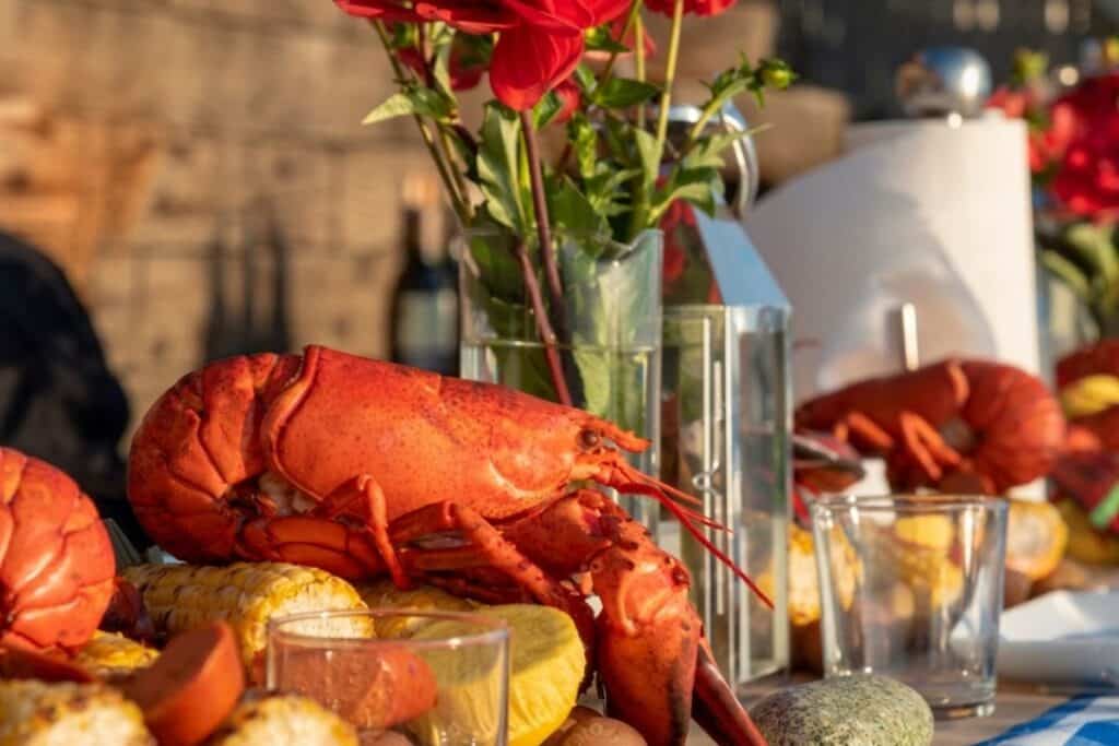 Lobster spread with corn and potatoes